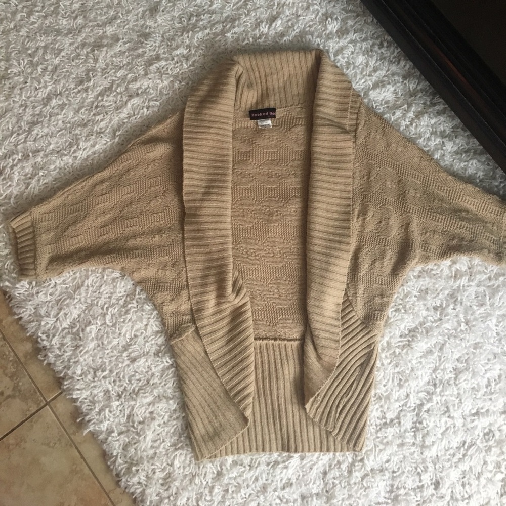 Tan Open-Front Cardigan ☘️